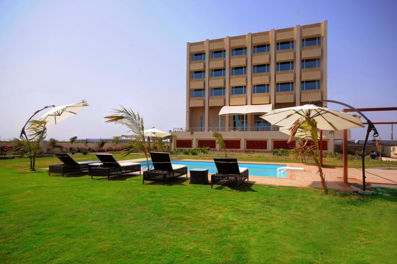 Regenta Central Hestia Dahej, Bhensali Exterior photo
