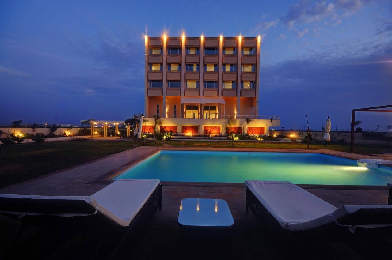 Regenta Central Hestia Dahej, Bhensali Exterior photo